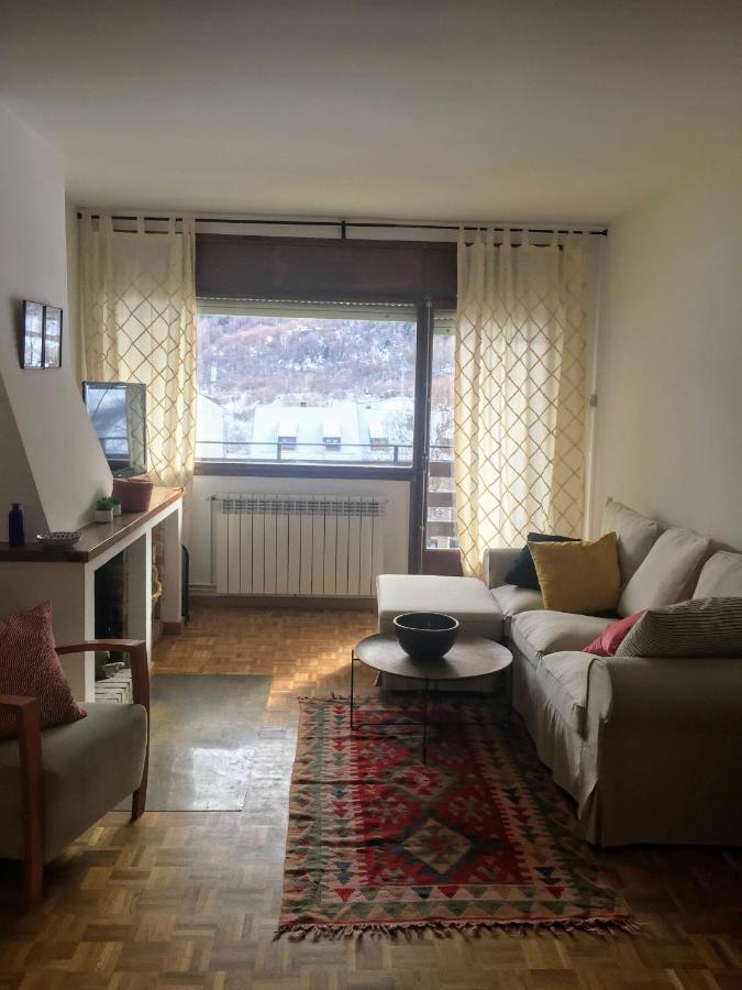 Apartament Familiar - Els Encantats - เอสปอต ภายนอก รูปภาพ