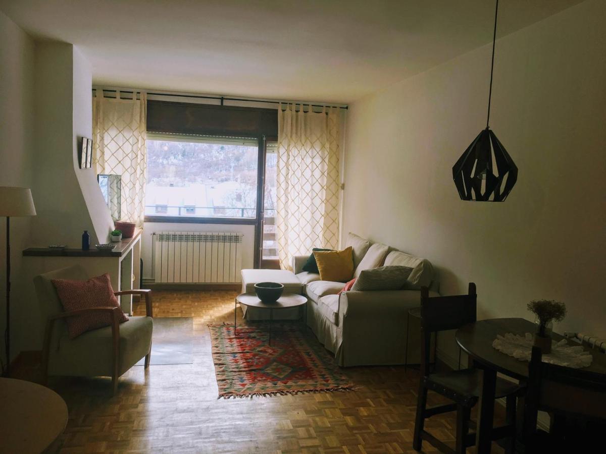 Apartament Familiar - Els Encantats - เอสปอต ภายนอก รูปภาพ