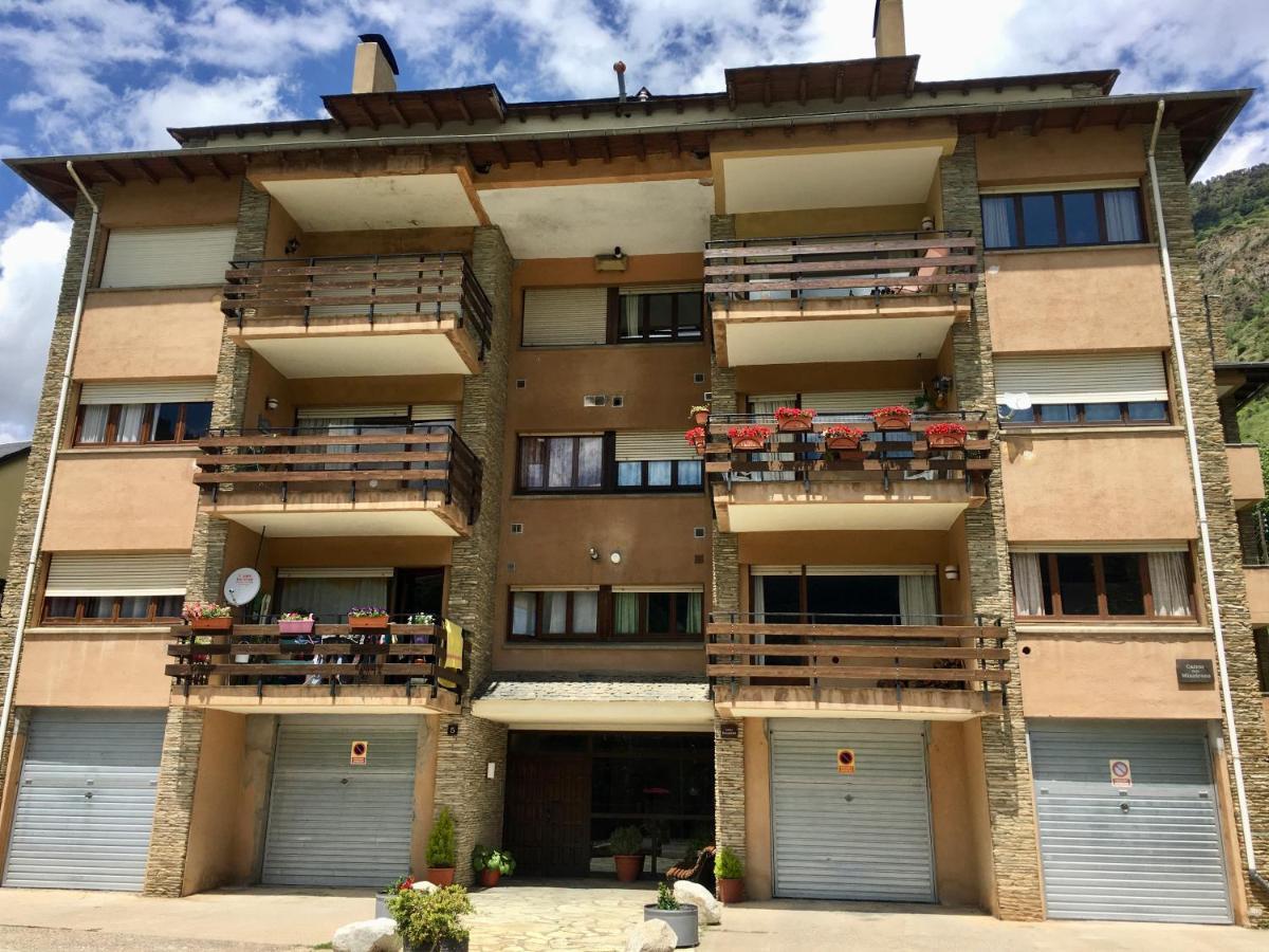 Apartament Familiar - Els Encantats - เอสปอต ภายนอก รูปภาพ